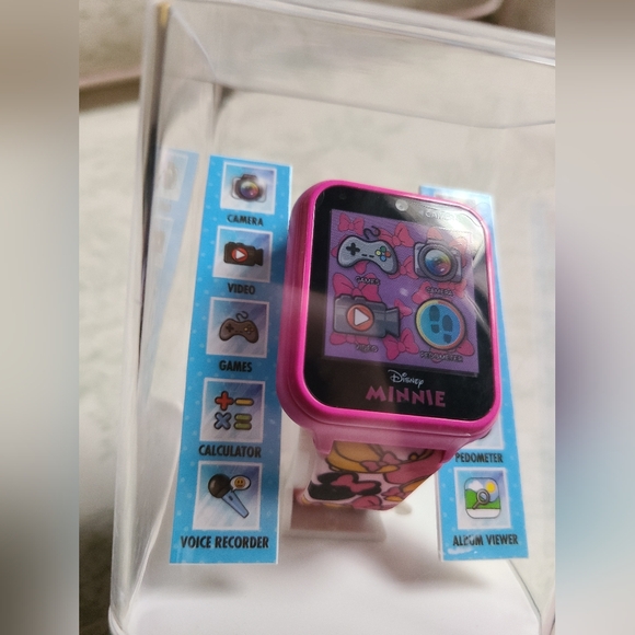 Touch Screen Watch - Picture 7 of 10